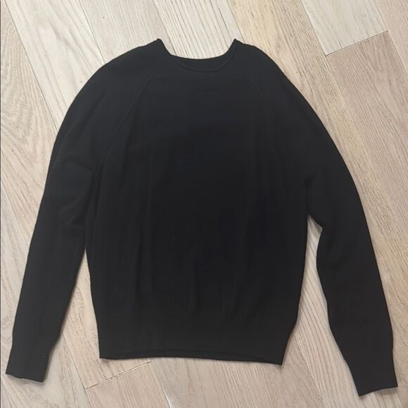 Banana Republic Black Cashmere Crewneck Sweater XS Petite - Picture 1 of 5